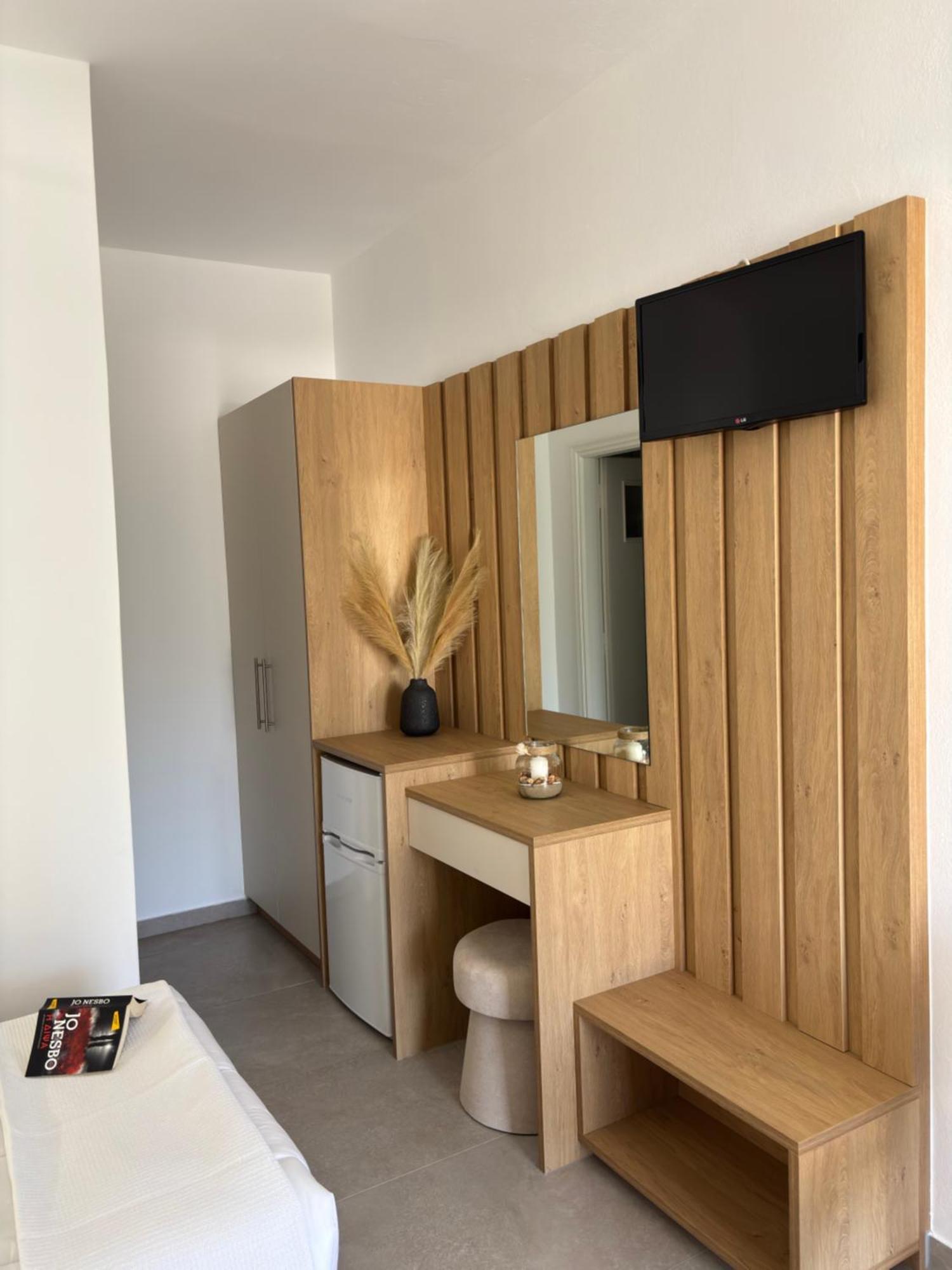 Margarita Karidi Hotel Аполония Екстериор снимка