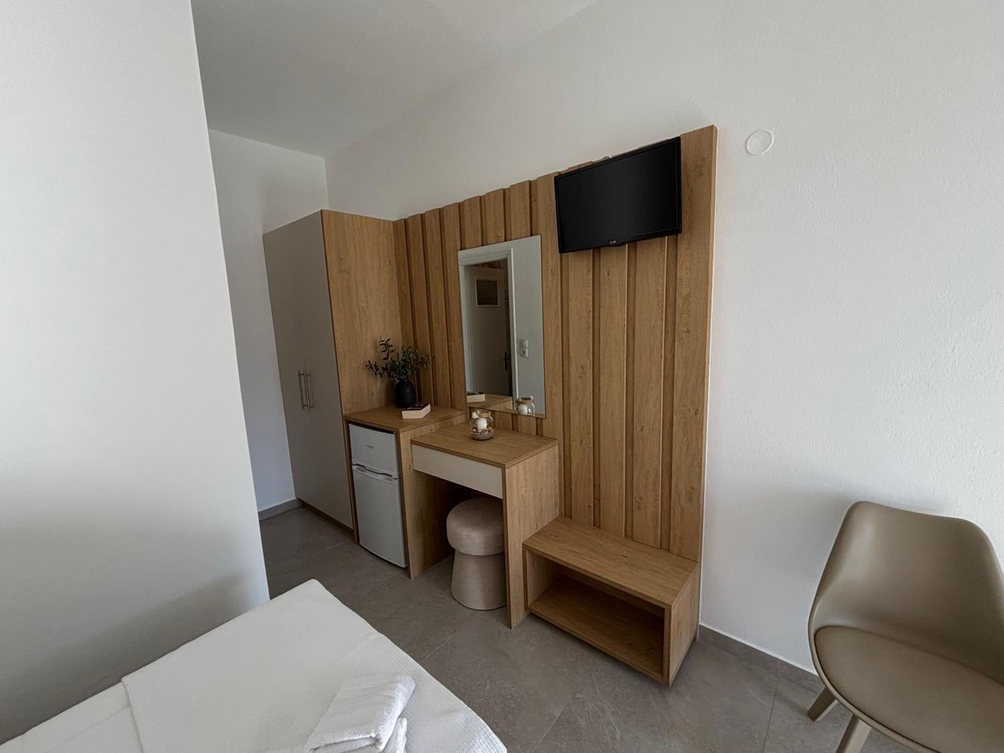 Margarita Karidi Hotel Аполония Екстериор снимка