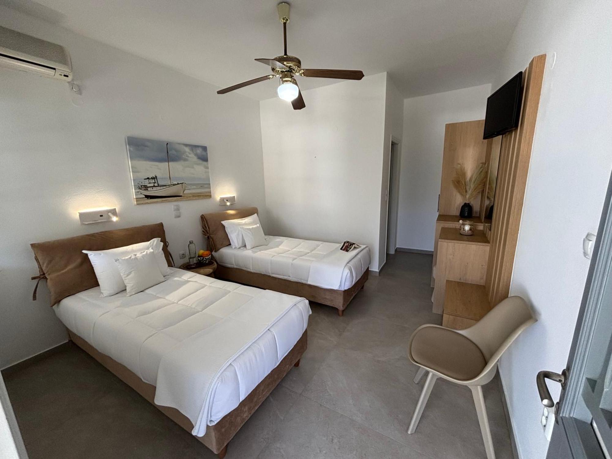 Margarita Karidi Hotel Аполония Екстериор снимка