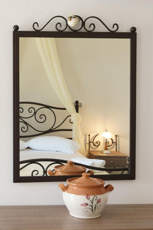Margarita Karidi Hotel Аполония Екстериор снимка